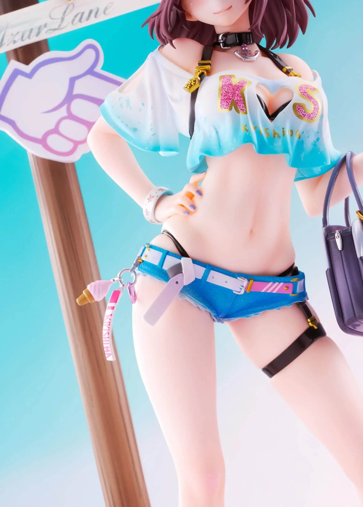 Figurine Kirishima Ver. Bravely Summer de Azur Lane par Mimeyoi